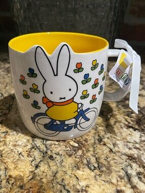 Magenta MIFFY oversize yellow interior shaped mug - bicycle floral Brand new